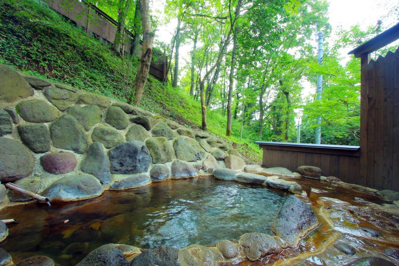 Kurasako Onsen Sakura Vila Minamioguni Exterior foto